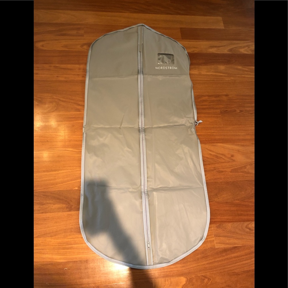 1 long Nordstrom garment bag